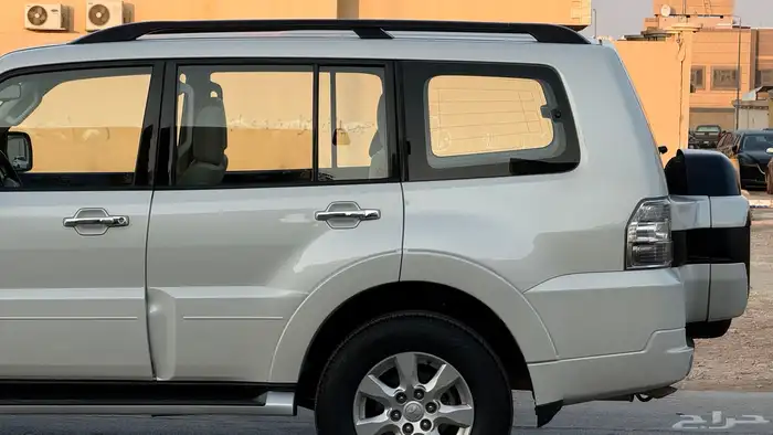 جيب باجيرو 2020 GLS - V6 6