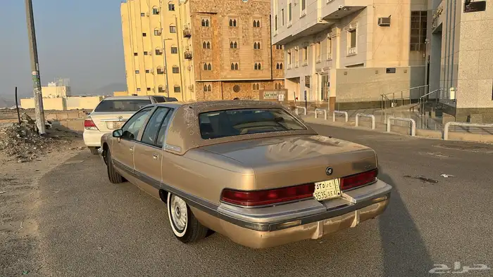 للبيع بيوك رودماستر 1993 نظيفة جدا امريكي 12