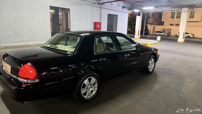 فورد فكتوريا 2010 0