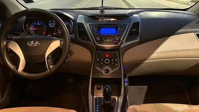 للبيع النترا 2015 ستاندر 9