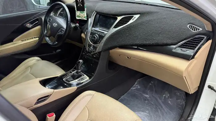 هونداي ازيرا 2013 فل كامل للبيع بحالة ممتازة 11