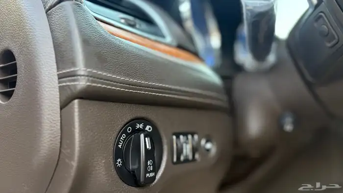 كرايسلر C300 2014 اكزاكتف ( ممشى قليل ) 25