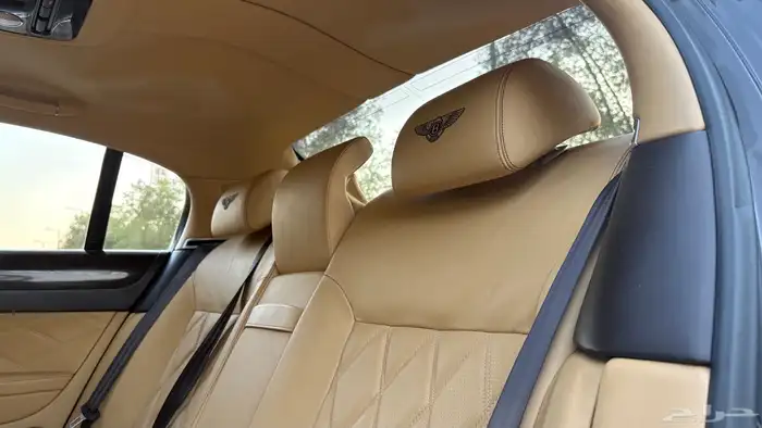 بنتلي كونتيننتال فلاينج سبير 2012 ( مخزن ) 34