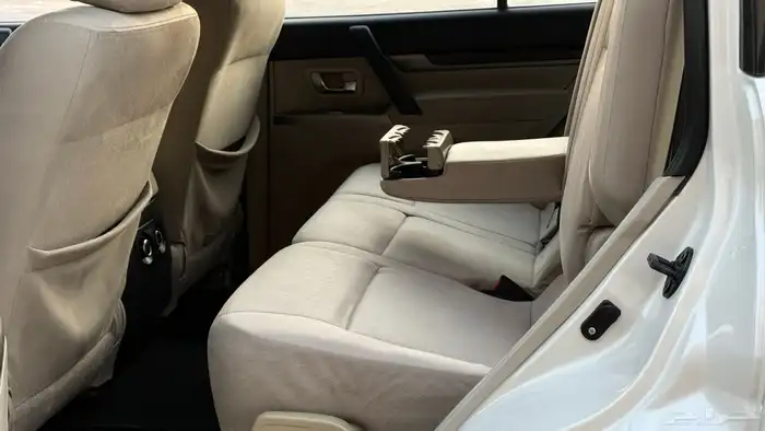 جيب باجيرو 2020 GLS - V6 21