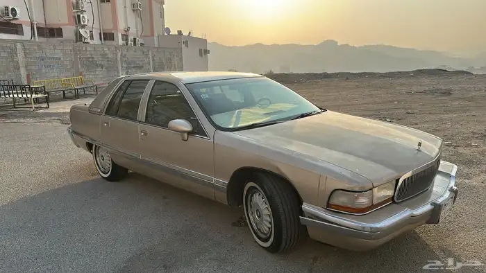 للبيع بيوك رودماستر 1993 نظيفة جدا امريكي 10