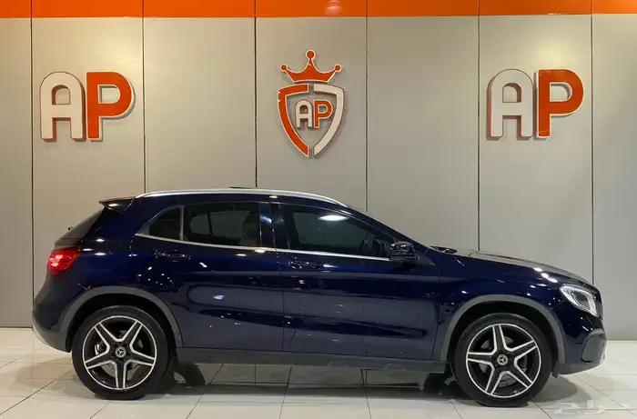 مرسيدس GLA250 2018 بحالة ممتازة 3