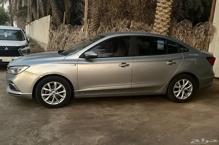 للبيع ام جي 2022 0