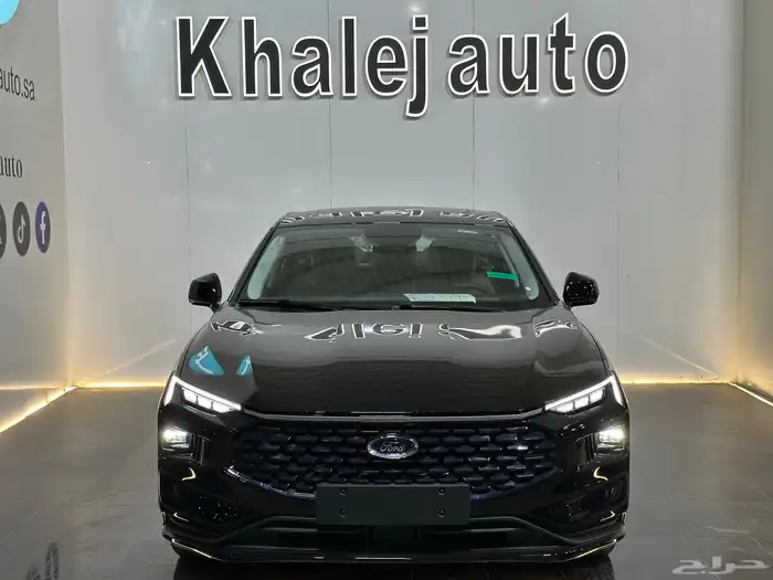 فورد تورس تيتانيوم م2026 1