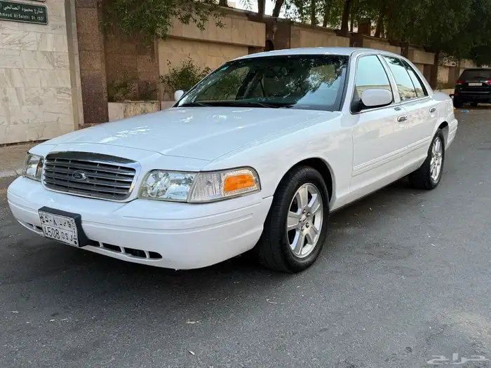 فورد فكتوريا 2011 لايوجد رش محركات وكاله نظيف جدا 0