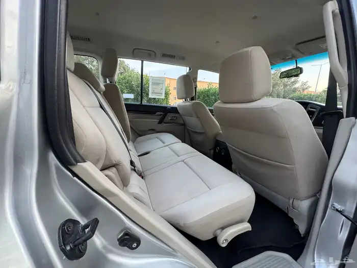 ميتسوبيشي باجيرو 2022 GLS 21