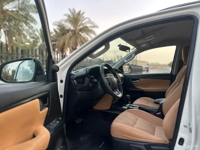 تويوتا فورشنر موديل 2022 سعودي دبل 14