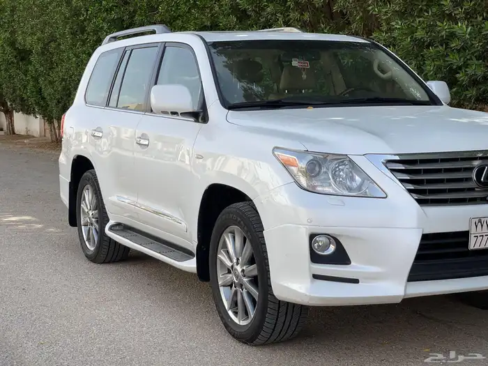 جيب لكزس LX570 بريمي 2010 3