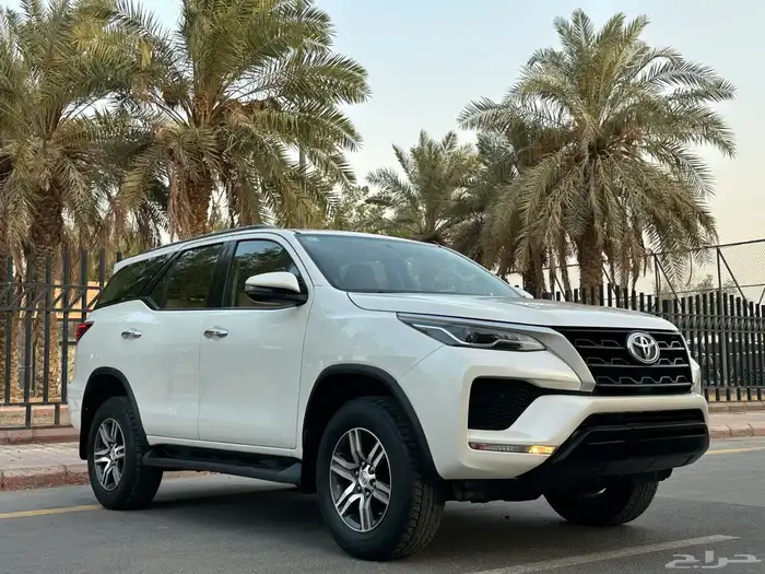 تويوتا فورشنر موديل 2022 سعودي دبل 9