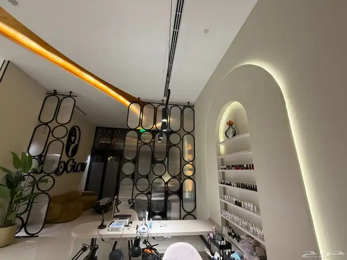 للتقبيل صالون نسائي 9