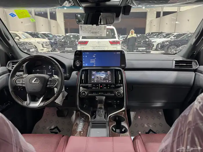 لكزس LX 600 BB جديد موديل 2025 سعودي 15