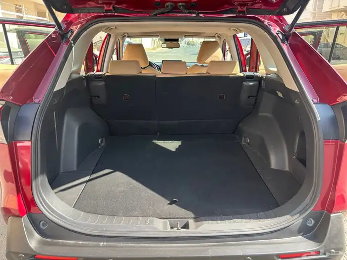 تويوتا راف فور فل كامل موديل 2019 مجدد ومفحص المطلوب 87000 8