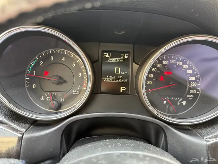 جيب جراند شيروكي 16