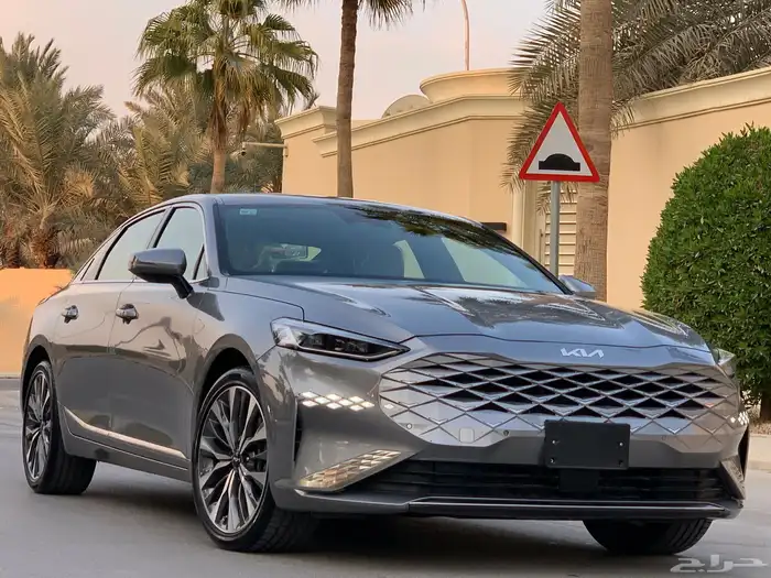 كيا 2022 K8 فل كامل بحالة الوكالة 3