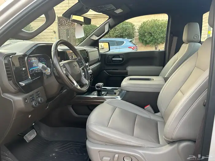 شيفروليه سلفرادو Z71 2022 11