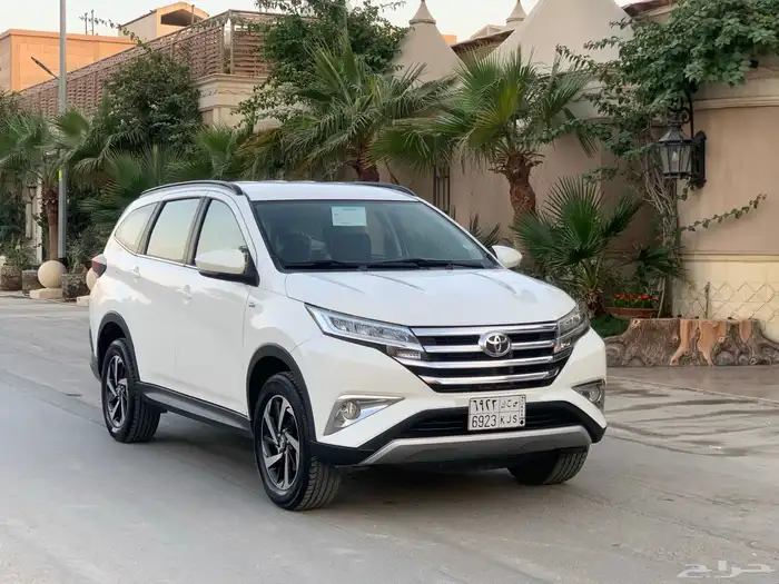 تويوتا راش 2022 بحالة الوكالة فل 13