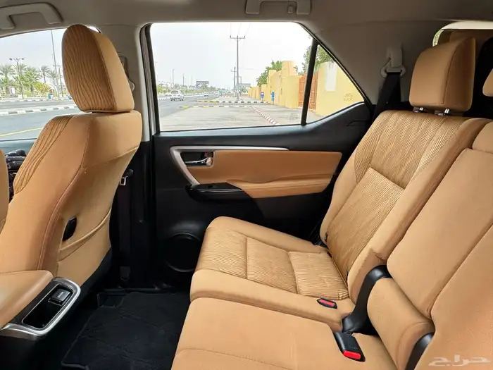 فورتشنر 6 سلندر مديل 2023 12