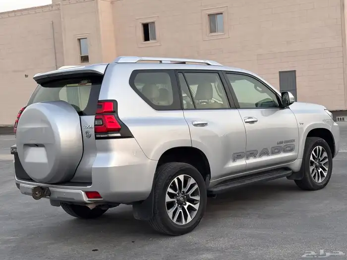 تويوتا برادوTXL 2022فل كامل عداد 29 الف 6