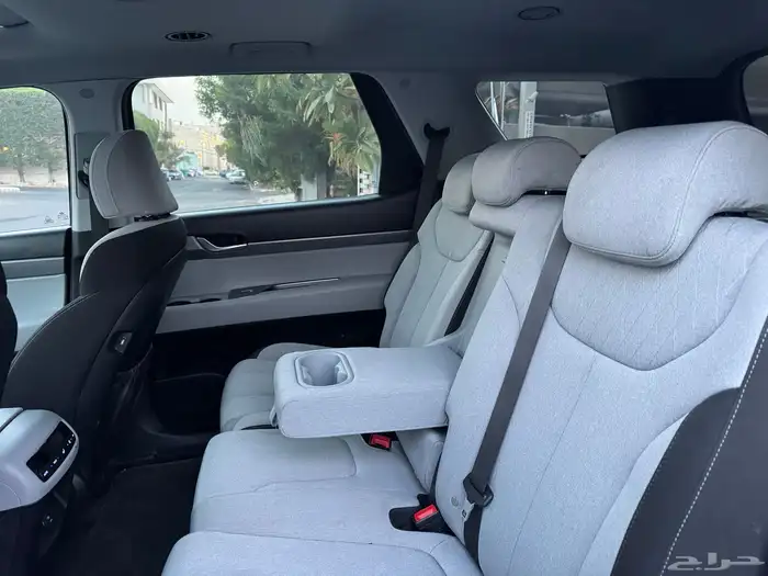 هونداي باليسيد 2022 سعودي فل كامل مخمل 16