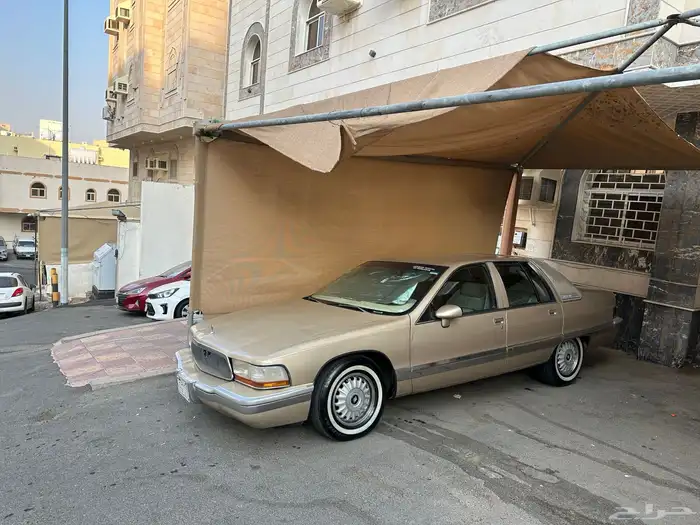 للبيع بيوك رودماستر 1993 نظيفة جدا امريكي 30