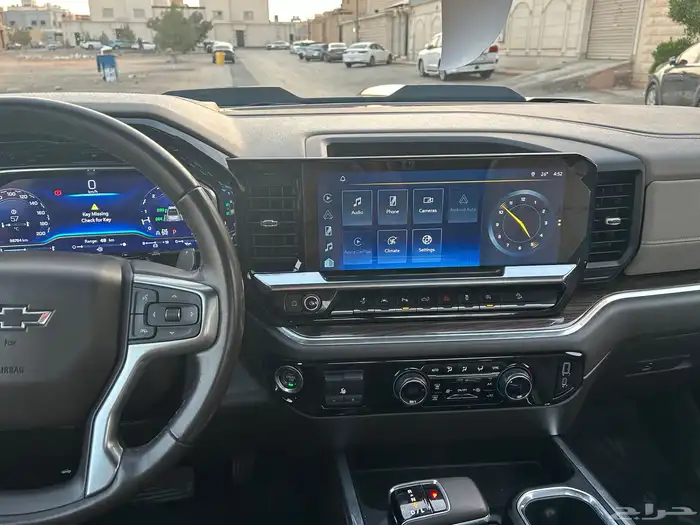 شيفروليه سلفرادو Z71 2022 13