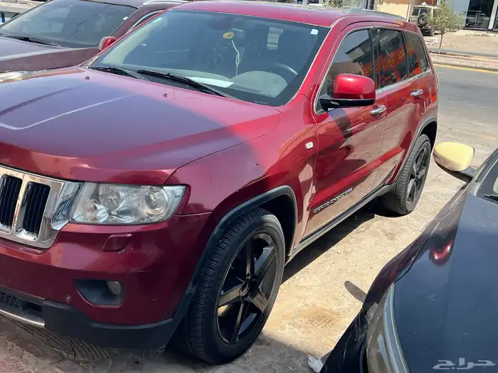 جيب جراند شيروكي فل 2012 2