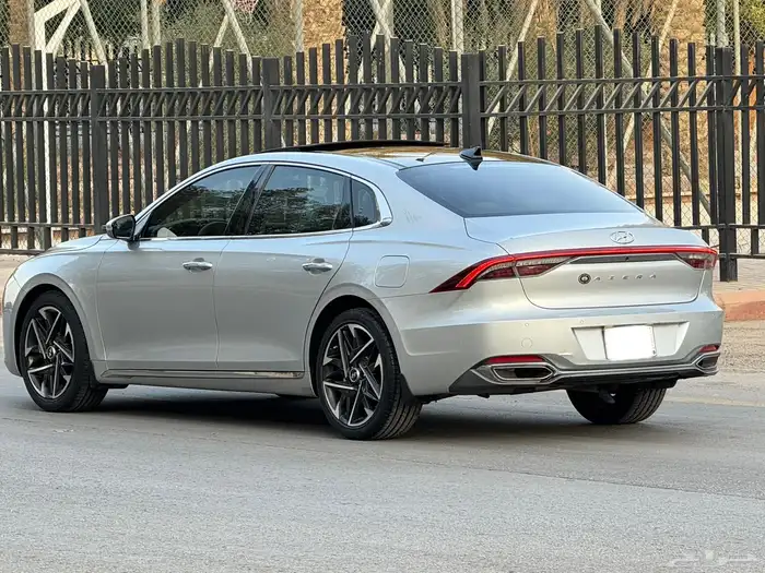 هواندي ازيرا ميد 2022 سعودي 3