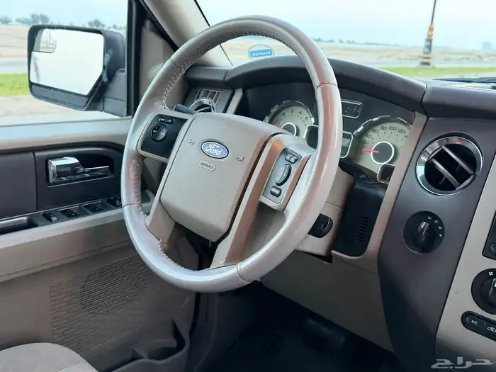 فورد اكسبديشن 2014 دبل نضيف للبيع 37