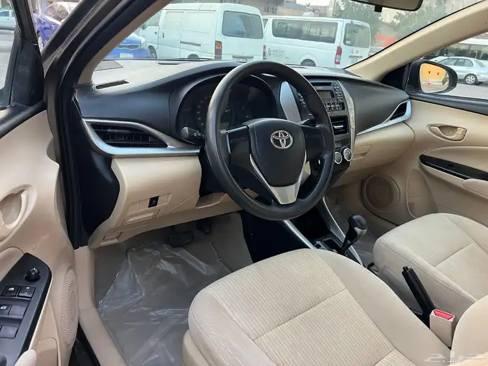 تويوتا يارس موديل 2019 نظيف 23