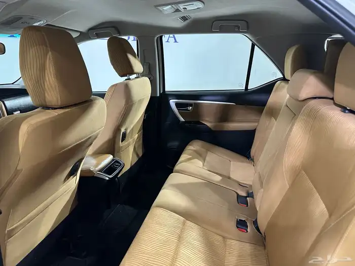 تويوتا فورتشنر 2017 v6 سعودي 11