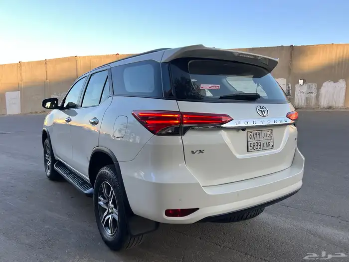 تويوتا فورتشنر 2022 تماتيك 6 سرندل دبل VX سعودي 3