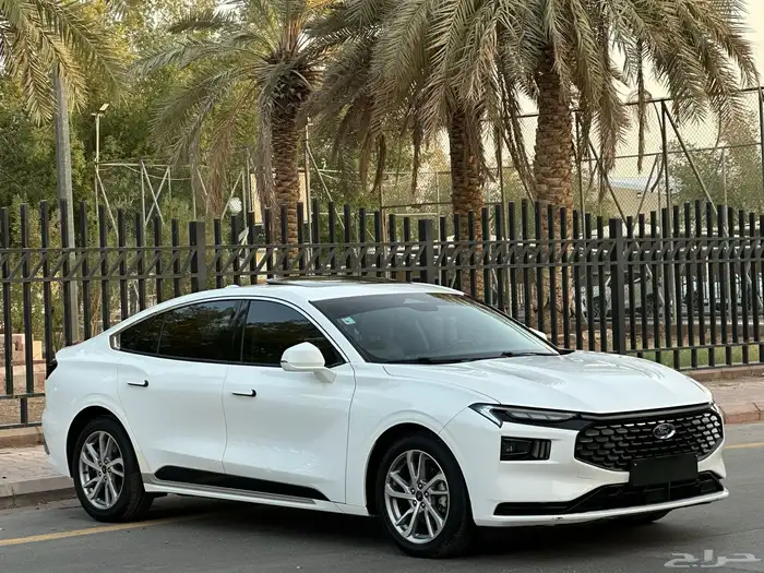 فورد تورس موديل 2023 نص فل ترند بطاقه جمركية 0