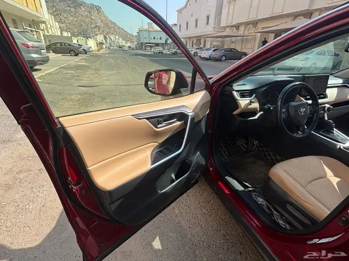 تويوتا راف فور فل كامل موديل 2019 مجدد ومفحص المطلوب 87000 13