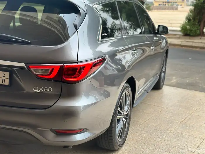 للبيع انفنتي Qx60 2016 5