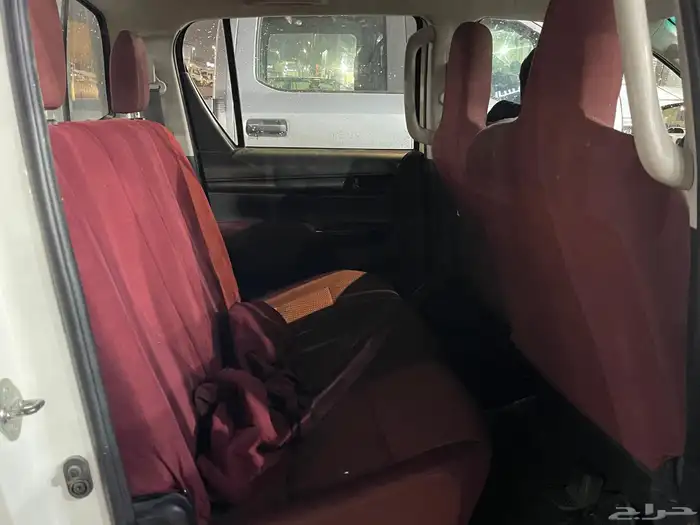 تويوتا هايلوكس 2022 ديزل دبل 10