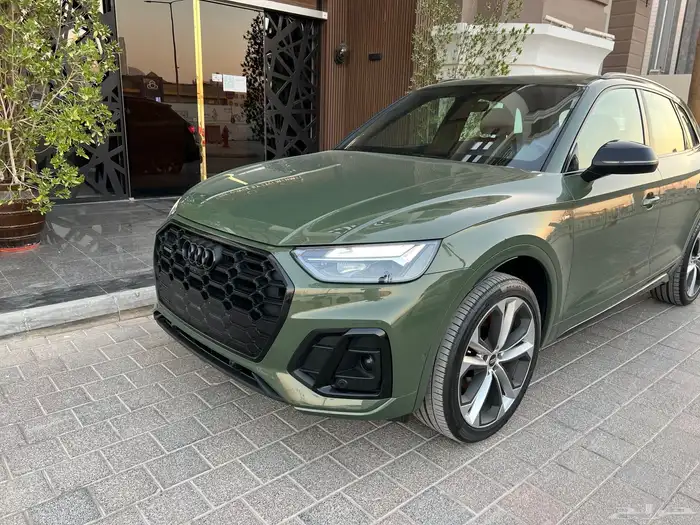AUDI Q5 2023 S line بلاك اديشن 7