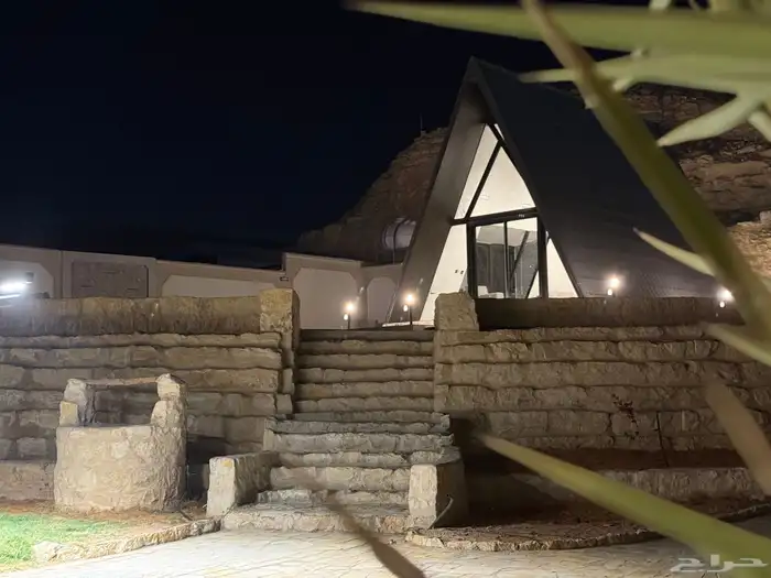 استراحة قمراي للايجار اليومي 12