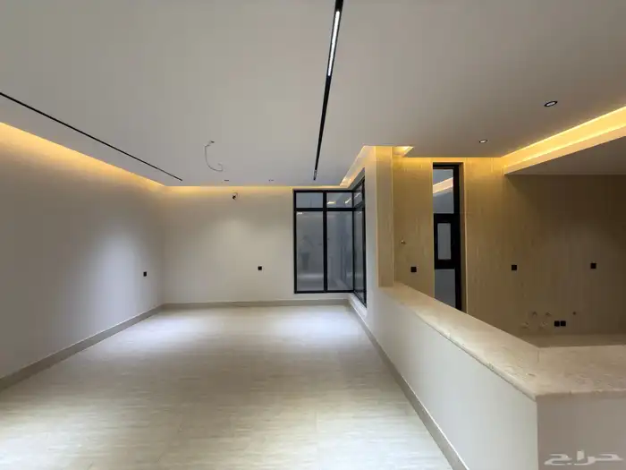 للبيع فلل مودرن دورين وملحق بتصميم عصري طريق المحاله 21