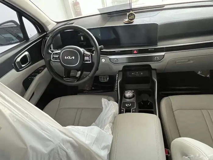 كيا سورينتو 4