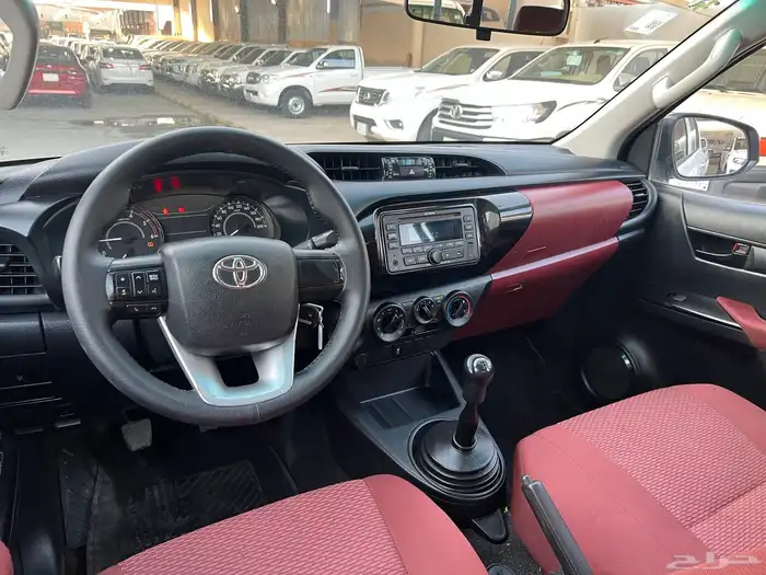 هايلوكس ديزل 2019 نظيف جدا لدى قمة الاطلال 32