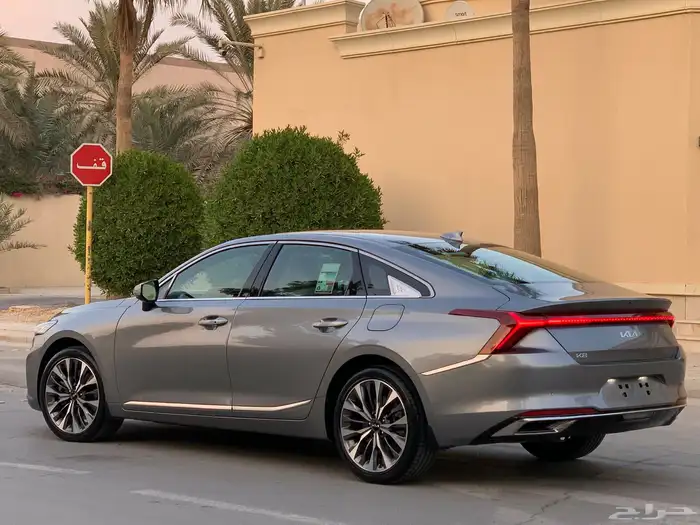 كيا 2022 K8 فل كامل بحالة الوكالة 20