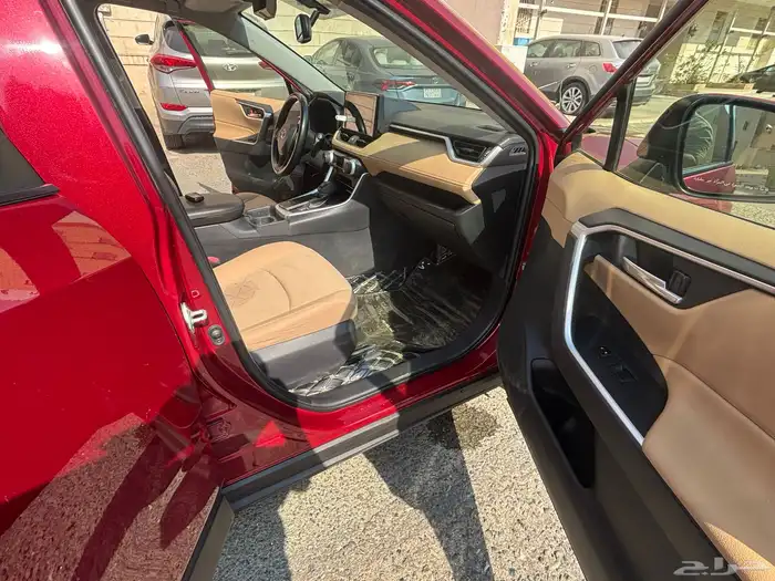 تويوتا راف فور فل كامل موديل 2019 مجدد ومفحص المطلوب 87000 15