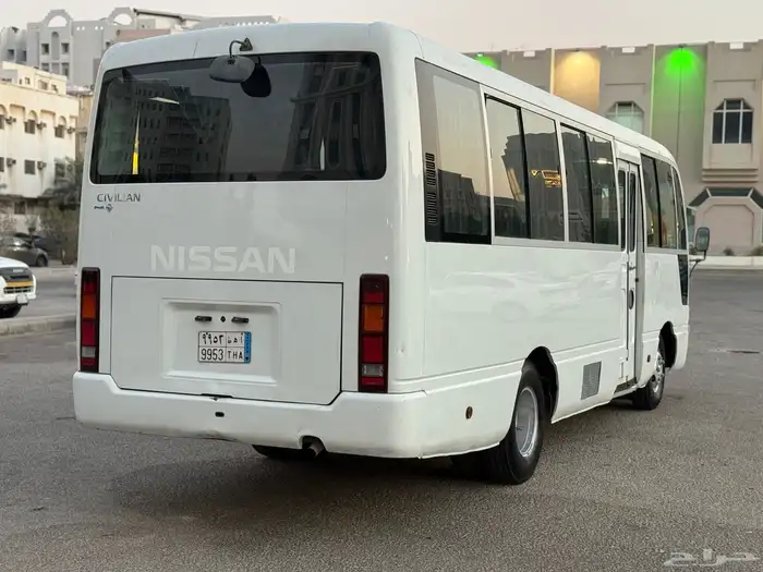 باص نيسان كوستر 2014 ديزل 30 راكب نضيف 9