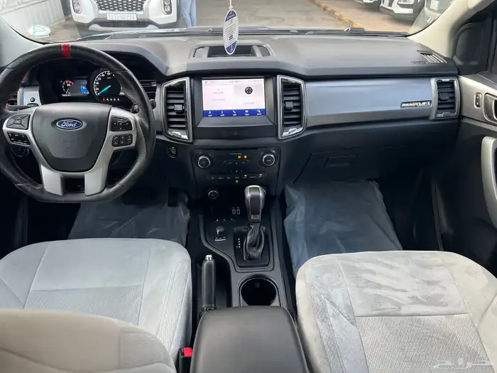 فورد رينجر 2021دبل ديزل ممشى 98.000نظيف جدا لدى قمة الاطلال 27