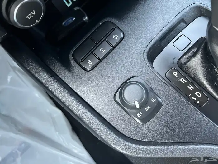 فورد رينجر 2021دبل ديزل ممشى 98.000نظيف جدا لدى قمة الاطلال 33