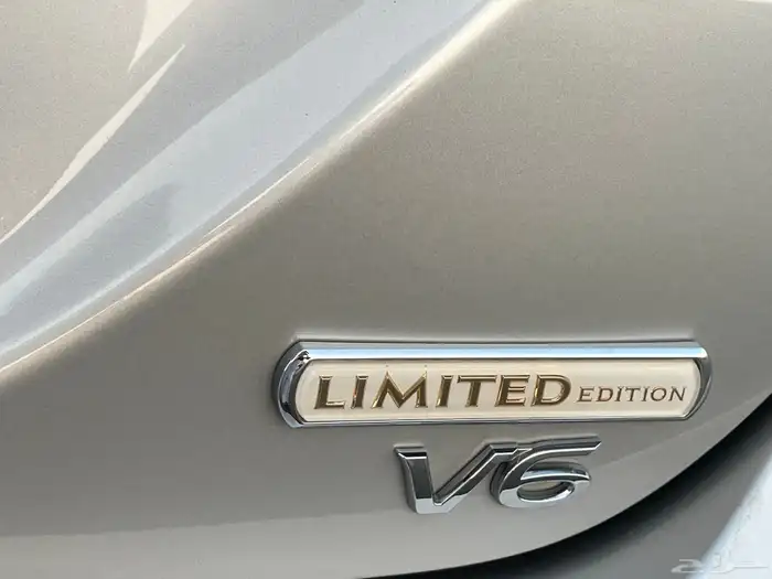 كامري 2023 V6 لمتد 8